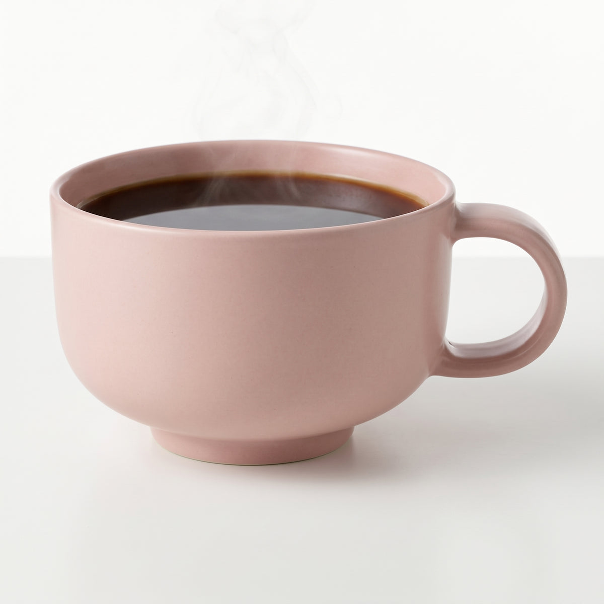 Powder pink ceramic coffee cup – Elegant, rounded design